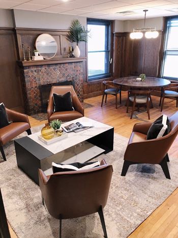 Fireside lounge